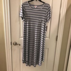 NWT Lularoe Carly.